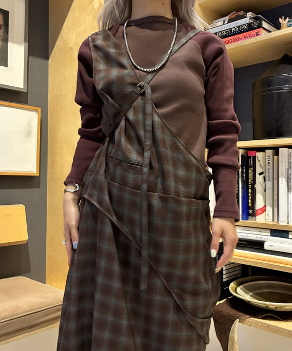 ando naoさんの「BEAMS WOMEN｜maturely / オクタ ミリタリー ベスト」を使ったコーディネート
