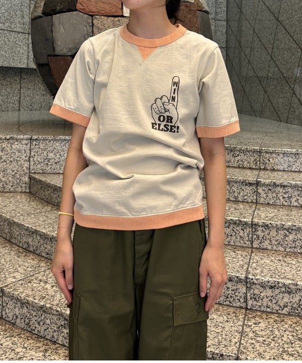 サワイさんの「BEAMS WOMEN｜【別注】BUZZ RICKSON'S / ポプリン アーミーパンツ」を使ったコーディネート