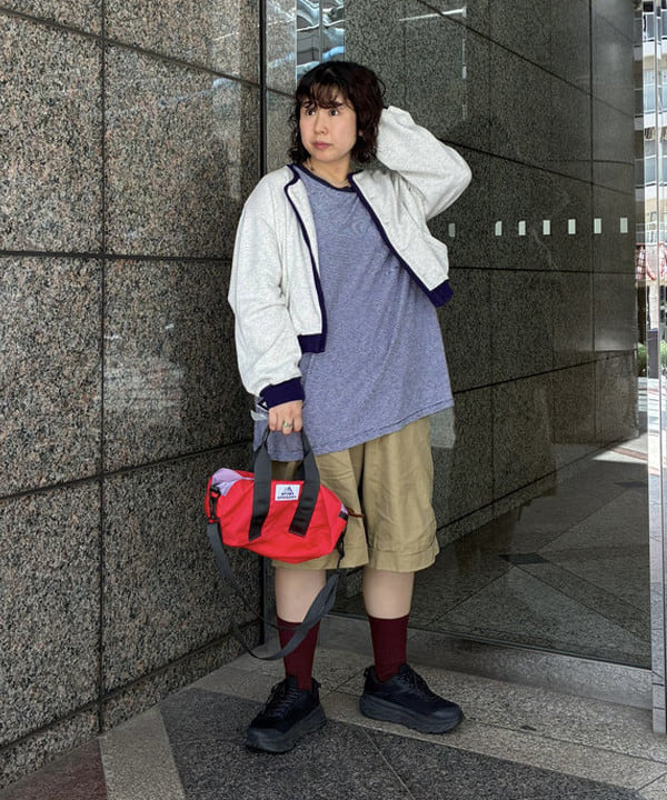 イガラシさんの「BEAMS WOMEN｜チノ ショーツ」を使ったコーディネート