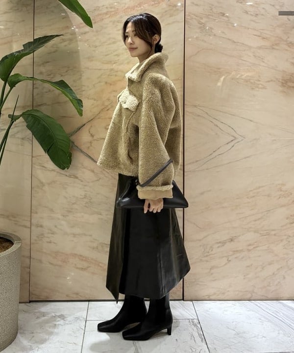 茂野 真楓さんの「BEAMS WOMEN｜ORR / シアリング ハイネック ブルゾン」を使ったコーディネート