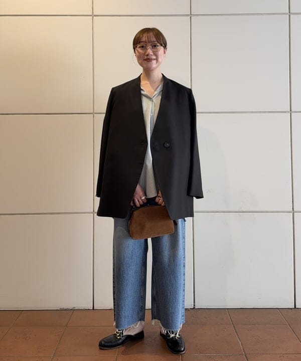 大浦 栞さんの「BEAMS WOMEN｜2WAY オーバーシャツ 26AW」を使ったコーディネート
