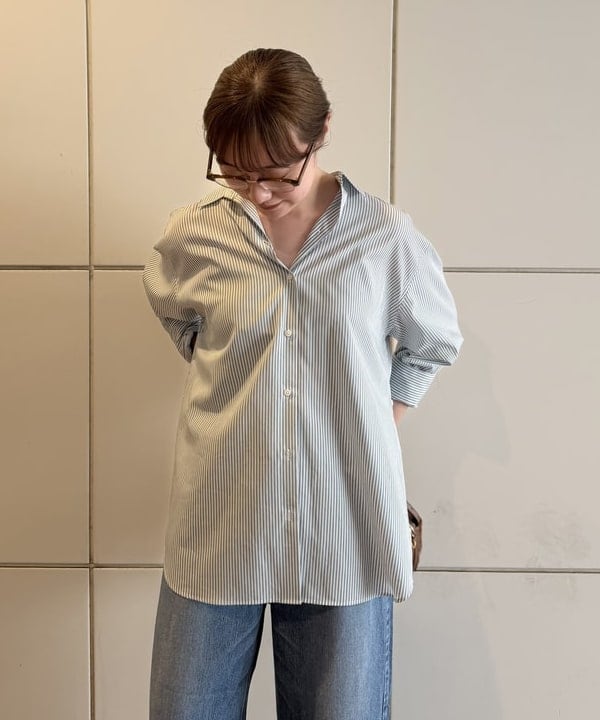 大浦 栞さんの「BEAMS WOMEN｜2WAY オーバーシャツ 26AW」を使ったコーディネート