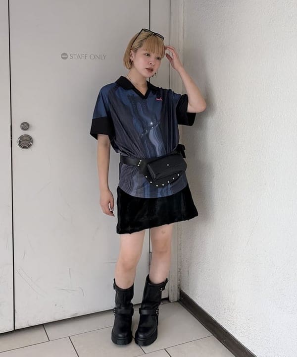 ナカノ アイさんの「BEAMS WOMEN｜【別注】PUMA / PHOTO GRAPHIC GAME SHIRT」を使ったコーディネート