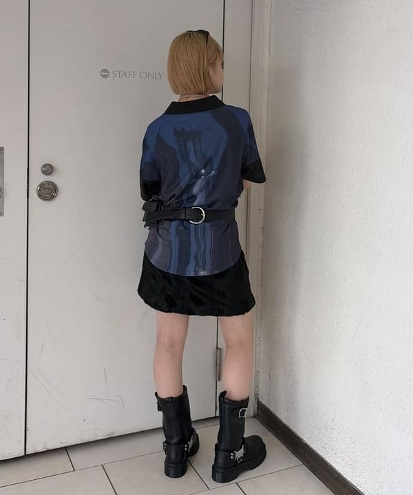 ナカノ アイさんの「BEAMS WOMEN｜【別注】PUMA / PHOTO GRAPHIC GAME SHIRT」を使ったコーディネート