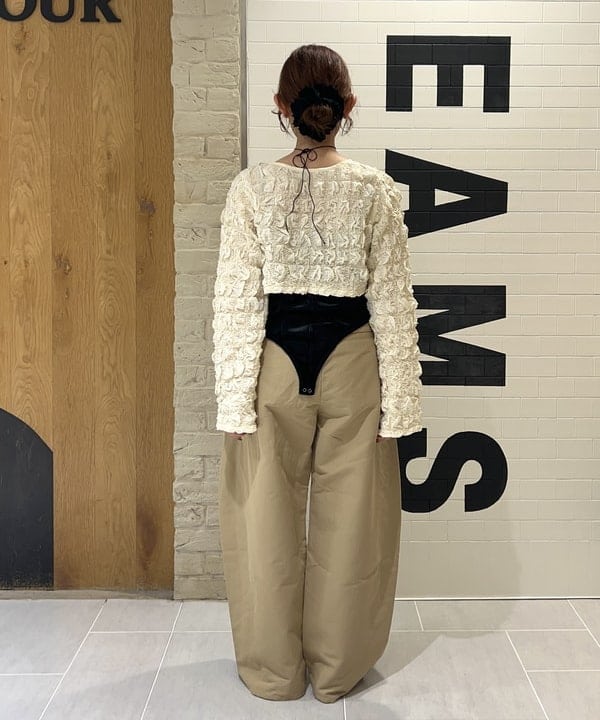 チナさんの「BEAMS WOMEN｜シャーリング ボレロ ブラウス」を使ったコーディネート