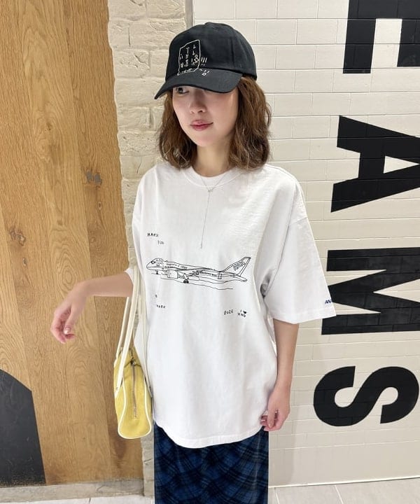 amaさんの「BEAMS WOMEN｜フェイク スエード コンビ バッグ」を使ったコーディネート
