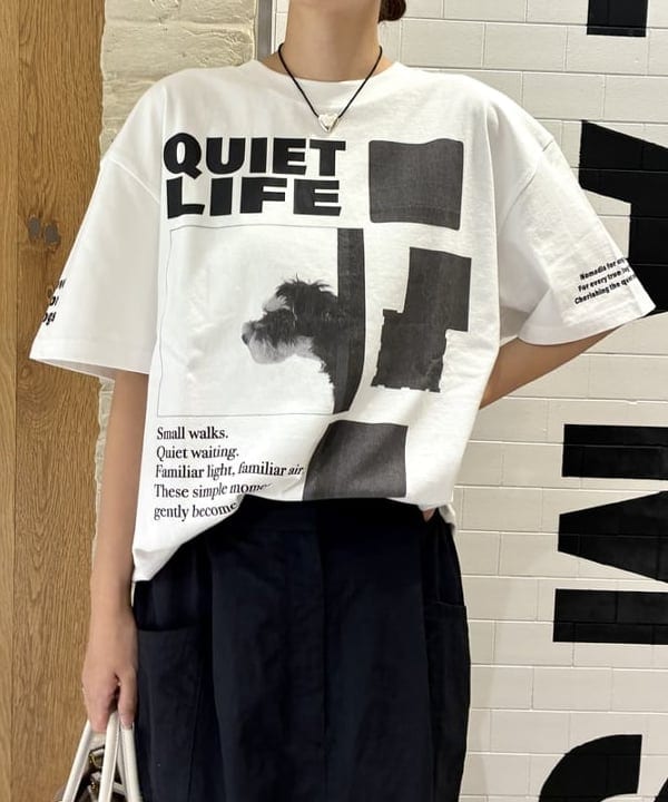 ヒライさんの「BEAMS WOMEN｜【別注】NOMADIS / for Dog Lovers Tシャツ」を使ったコーディネート