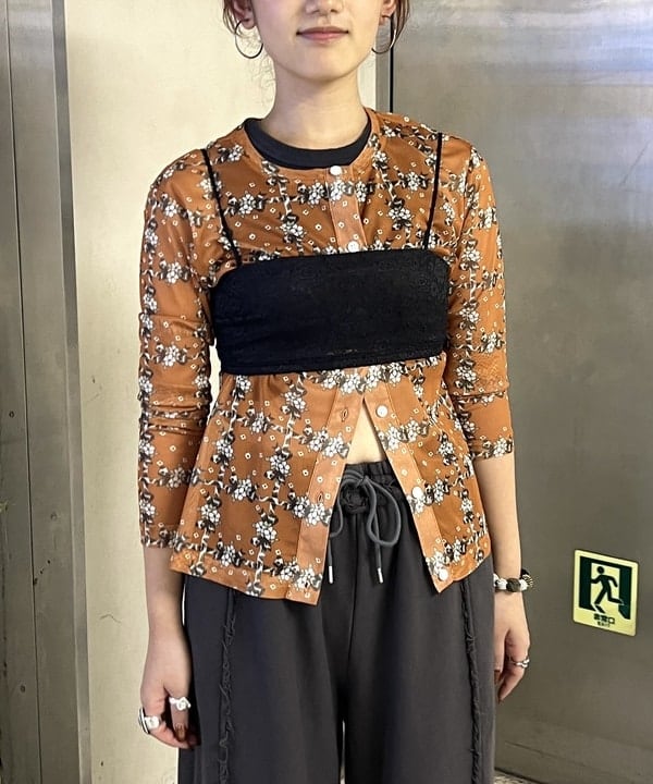チナさんの「BEAMS WOMEN｜【別注】PENNEY&rsquo;S / メッシュ カーディガン」を使ったコーディネート