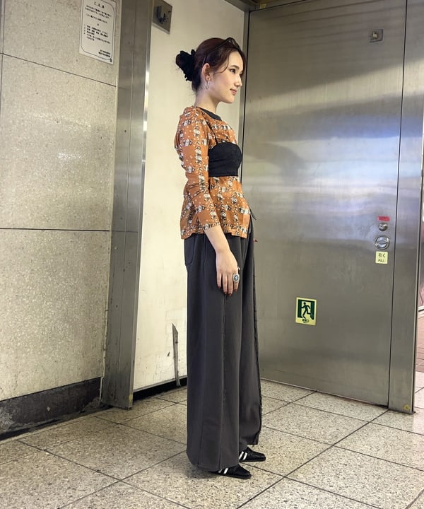 チナさんの「BEAMS WOMEN｜【別注】PENNEY&rsquo;S / メッシュ カーディガン」を使ったコーディネート