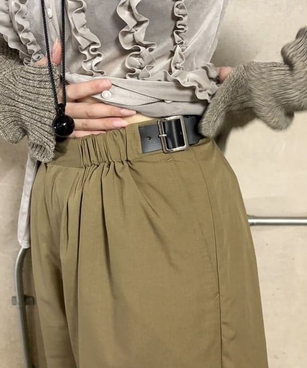 晶さんの「BEAMS WOMEN｜フロッキー チュール フリル シャツ」を使ったコーディネート