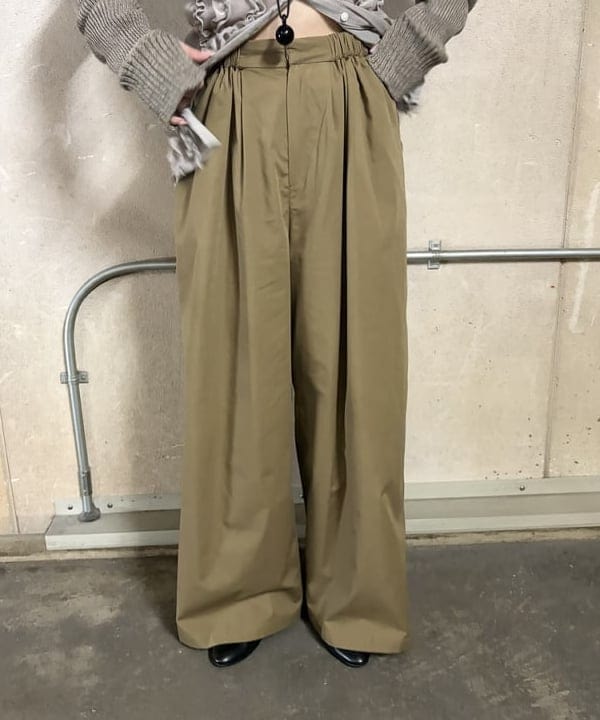 晶さんの「BEAMS WOMEN｜フロッキー チュール フリル シャツ」を使ったコーディネート
