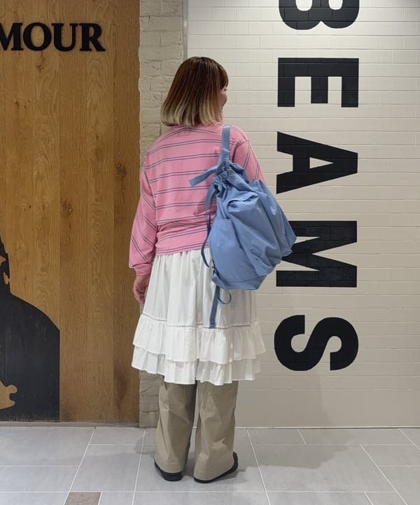 大石彩可さんの「BEAMS WOMEN｜フリル ティアード スカート」を使ったコーディネート