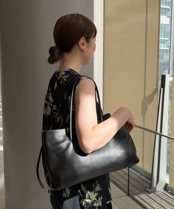 大浦 栞さんの「BEAMS WOMEN｜」を使ったコーディネート