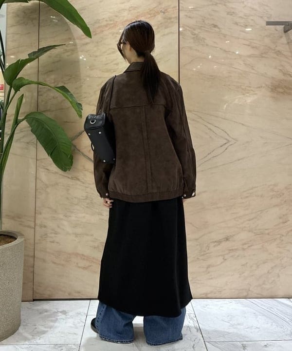 茂野 真楓さんの「BEAMS WOMEN｜BAUM UND PFERDGARTEN / BELINE フェイクスエード ブルゾン」を使ったコーディネート