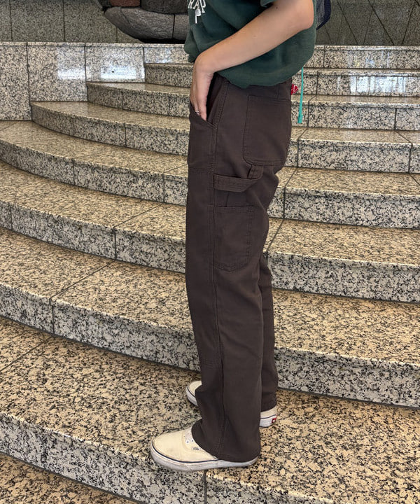 サワイさんの「BEAMS WOMEN｜ダブルニー パンツ」を使ったコーディネート