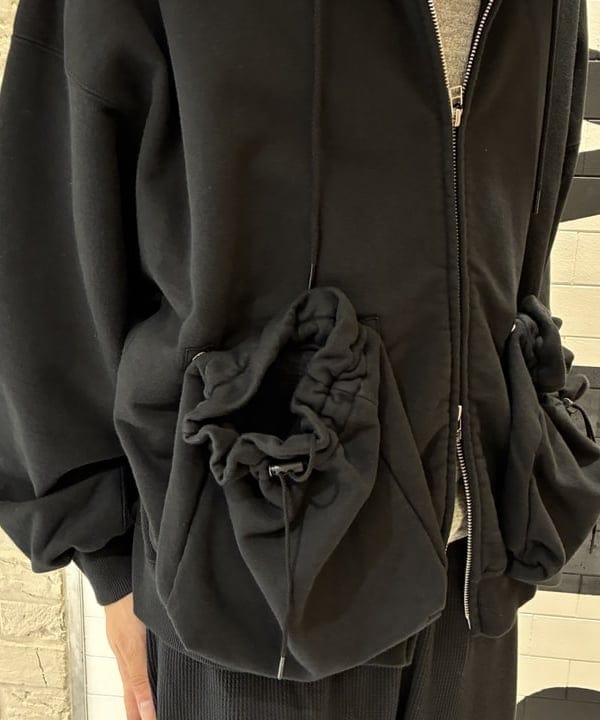 マツミヤさんの「BEAMS WOMEN｜【別注】Champion / サーマル パンツ」を使ったコーディネート