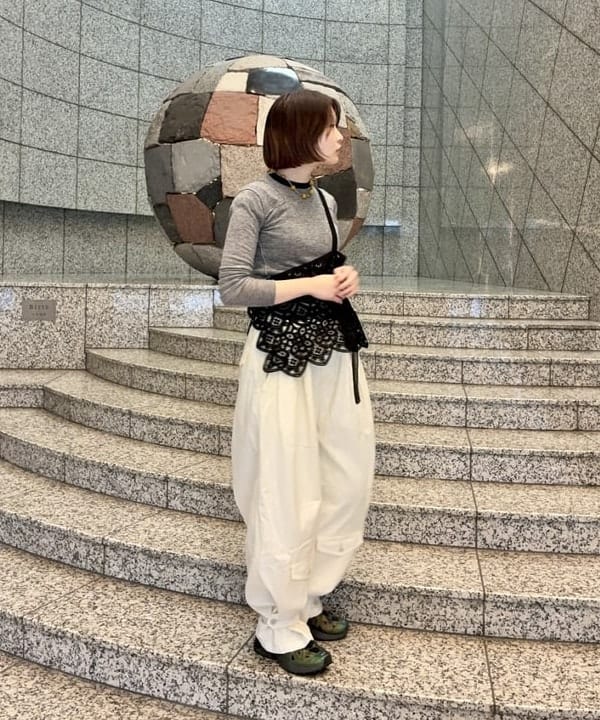 水野 萌香さんの「BEAMS WOMEN｜maturely / レース ホルター トップ」を使ったコーディネート