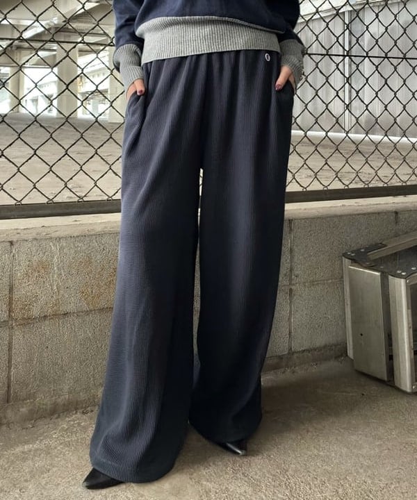 みやさかさんの「BEAMS WOMEN｜カラーブロック ニット ポロ」を使ったコーディネート