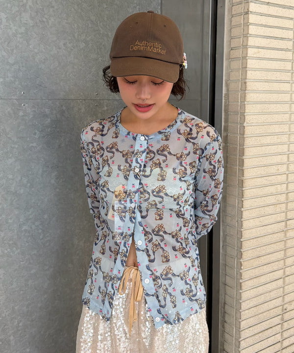 リズさんの「BEAMS WOMEN｜【別注】PENNEY&rsquo;S / メッシュ カーディガン」を使ったコーディネート