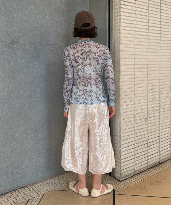 リズさんの「BEAMS WOMEN｜【別注】PENNEY&rsquo;S / メッシュ カーディガン」を使ったコーディネート