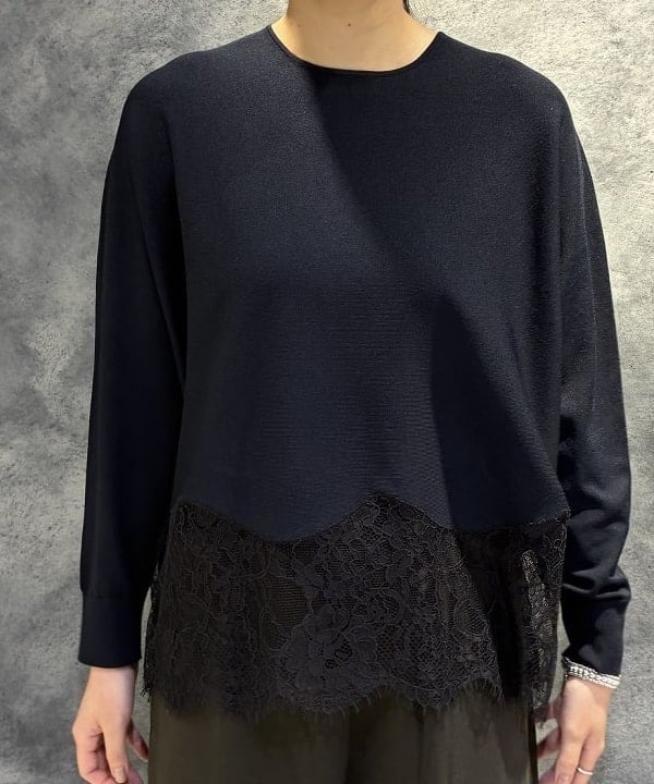 OSUMIさんの「BEAMS WOMEN｜レースヘム クルーネック ニットプルオーバー」を使ったコーディネート