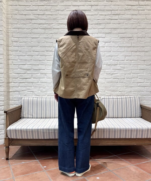 クロサワさんの「BEAMS WOMEN｜【別注】BRIEFING / ヘルメット バッグ」を使ったコーディネート