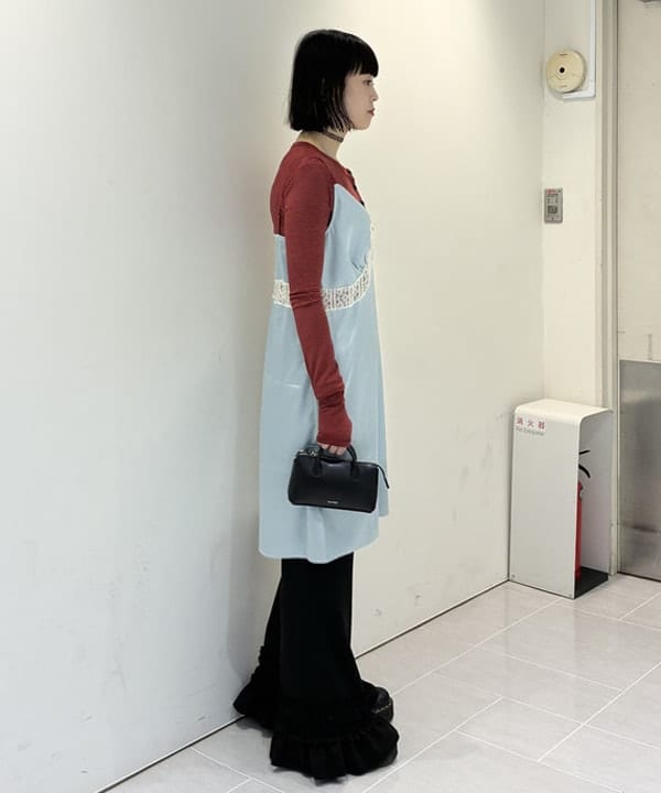 りかちょび/岸本梨佳さんの「BEAMS WOMEN｜YAHKI / CROSSBODY BAG」を使ったコーディネート