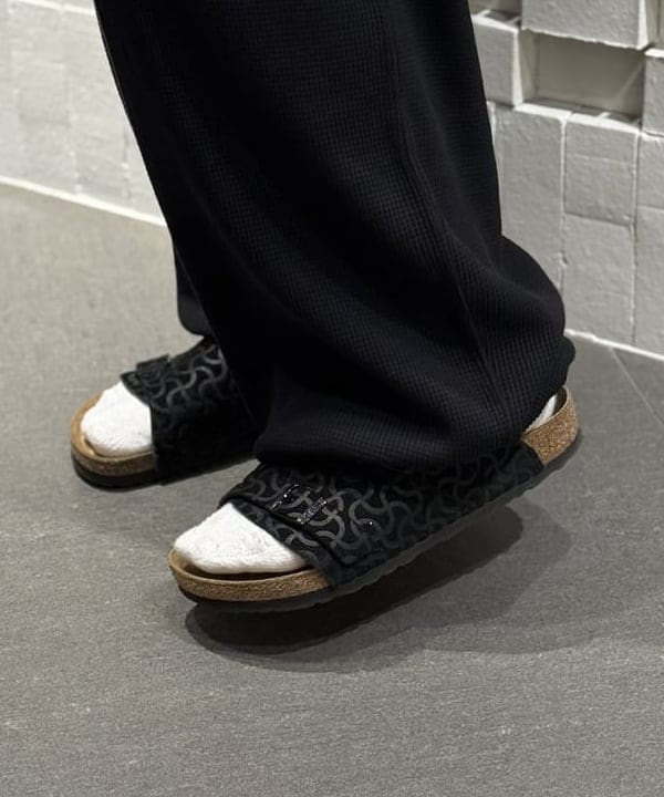 山本 泰紀さんの「BEAMS WOMEN｜【別注】Champion / サーマル パンツ」を使ったコーディネート
