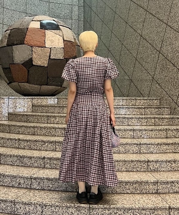 あさひさんの「BEAMS WOMEN｜ラインストーン バッグ」を使ったコーディネート