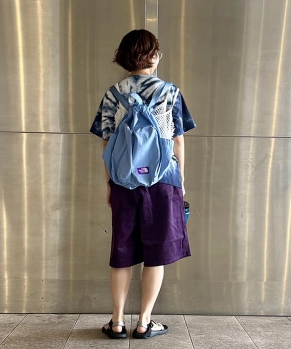 みりさんの「【別注】Gramicci / コーデュロイ ワイド ショートパンツ」を使ったコーディネート