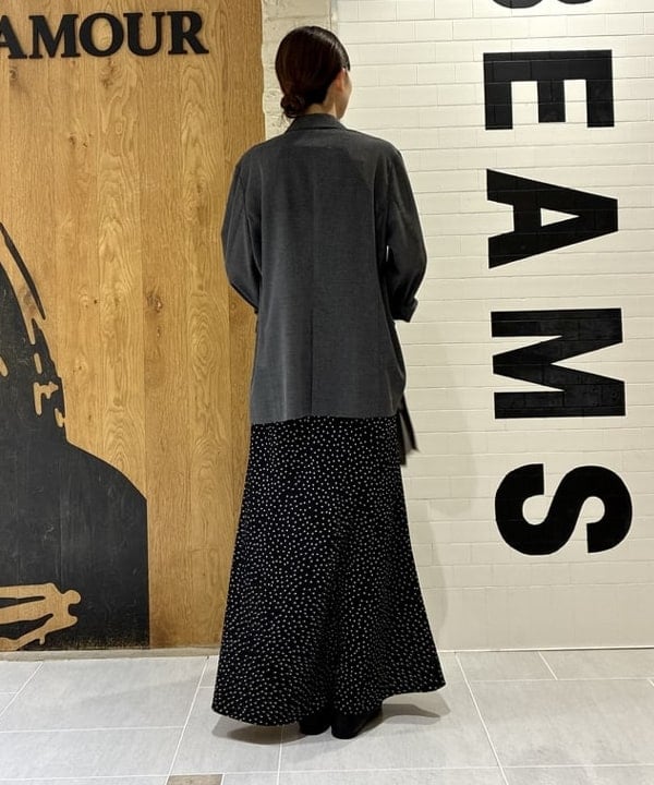 ヒライさんの「BEAMS WOMEN｜ポリエステル レーヨン 2ボタン ジャケット」を使ったコーディネート