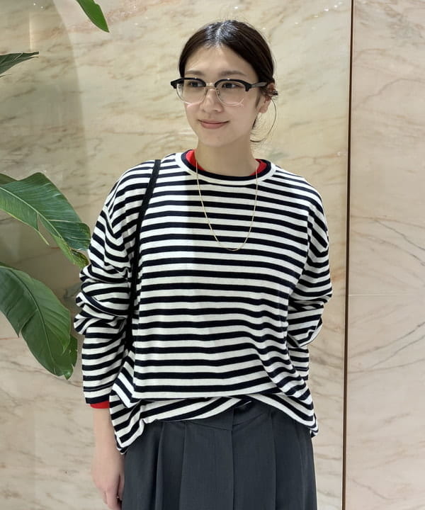 坂本 涼花さんの「BEAMS WOMEN｜ポプリン 2タックパンツ」を使ったコーディネート