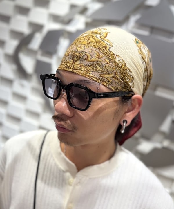 三宅 雄平さんの「BEAMS WOMEN｜ヘンリーネック Tシャツ」を使ったコーディネート
