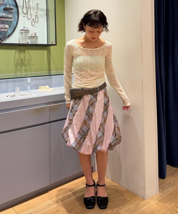 リズさんの「BEAMS WOMEN｜ポケット ワイド ベルト」を使ったコーディネート