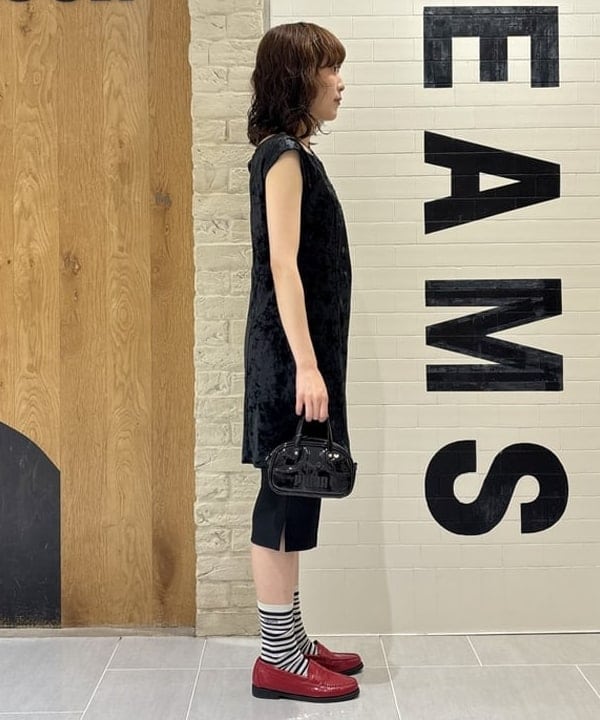 amaさんの「BEAMS WOMEN｜PUMA / 1976 マイクロ グリップ バッグ」を使ったコーディネート