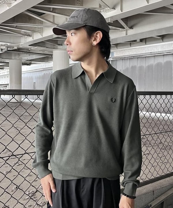槙山 賢斗さんの「BEAMS WOMEN｜【別注】FRED PERRY / Skipper Knit Long Sleeve Polo Shirt」を使ったコーディネート