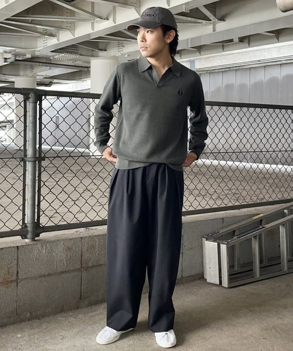 槙山 賢斗さんの「BEAMS WOMEN｜【別注】FRED PERRY / Skipper Knit Long Sleeve Polo Shirt」を使ったコーディネート