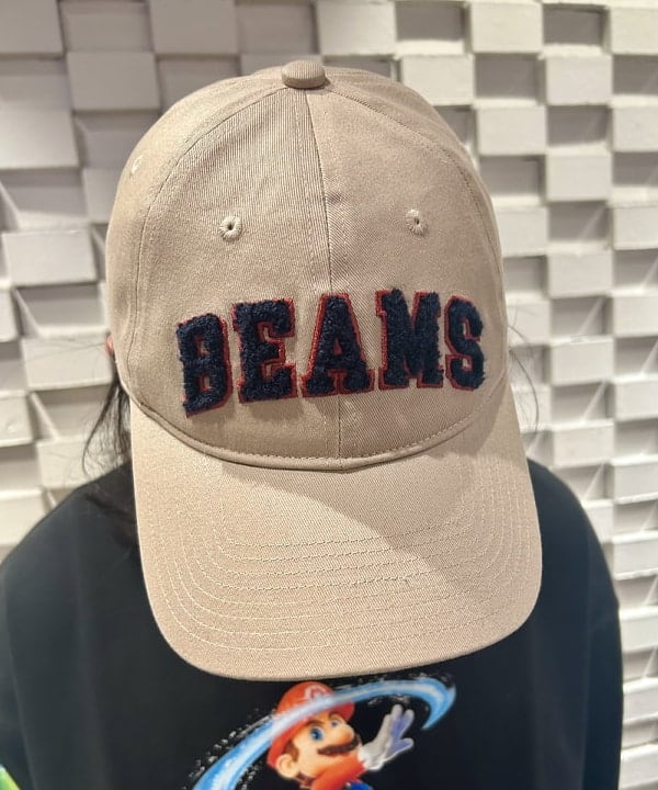 鎌田 悠次郎さんの「BEAMS WOMEN｜ザ・スーパーマリオギャラクシー・ムービー / CHARACTER SWEAT」を使ったコーディネート