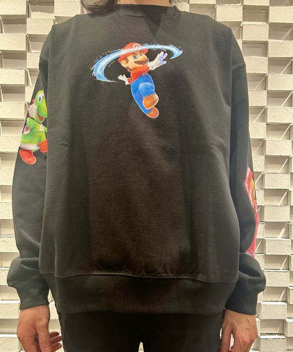 鎌田 悠次郎さんの「BEAMS WOMEN｜ザ・スーパーマリオギャラクシー・ムービー / CHARACTER SWEAT」を使ったコーディネート