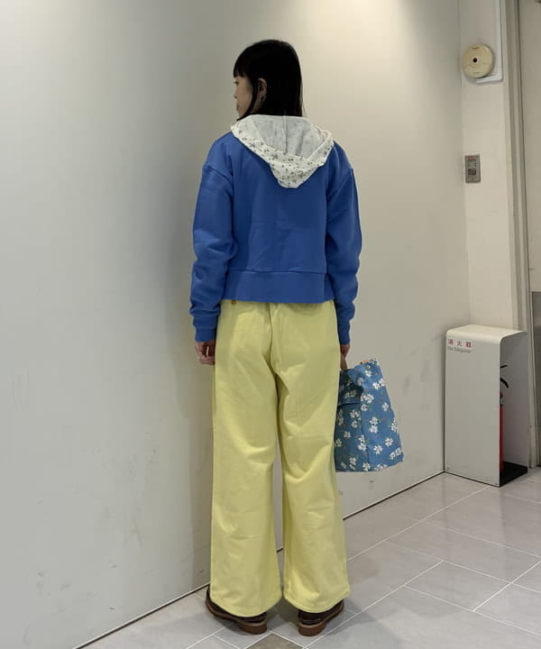 りかちょび/岸本梨佳さんの「BEAMS WOMEN｜【別注】BAG'n'NOUN / FLOWER 2WAY」を使ったコーディネート
