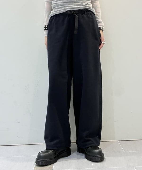 りかちょび/岸本梨佳さんの「BEAMS WOMEN｜ラインストーン バッグ」を使ったコーディネート