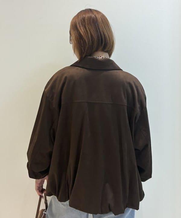 松本 佳菜子さんの「BEAMS WOMEN｜カギ編 フリル グローブ」を使ったコーディネート