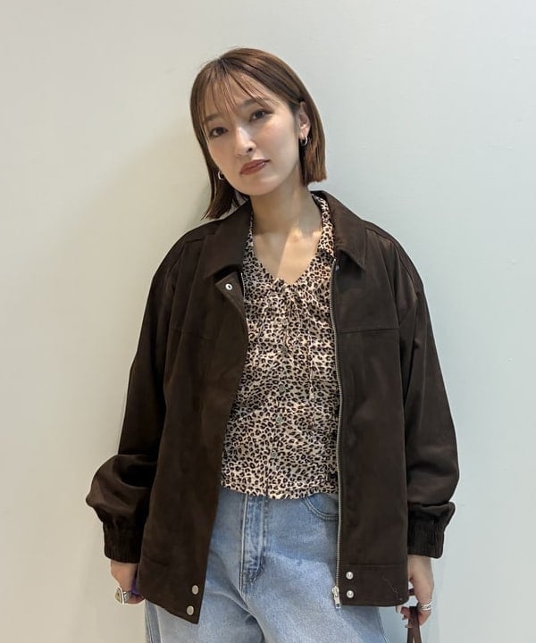 松本 佳菜子さんの「BEAMS WOMEN｜カギ編 フリル グローブ」を使ったコーディネート