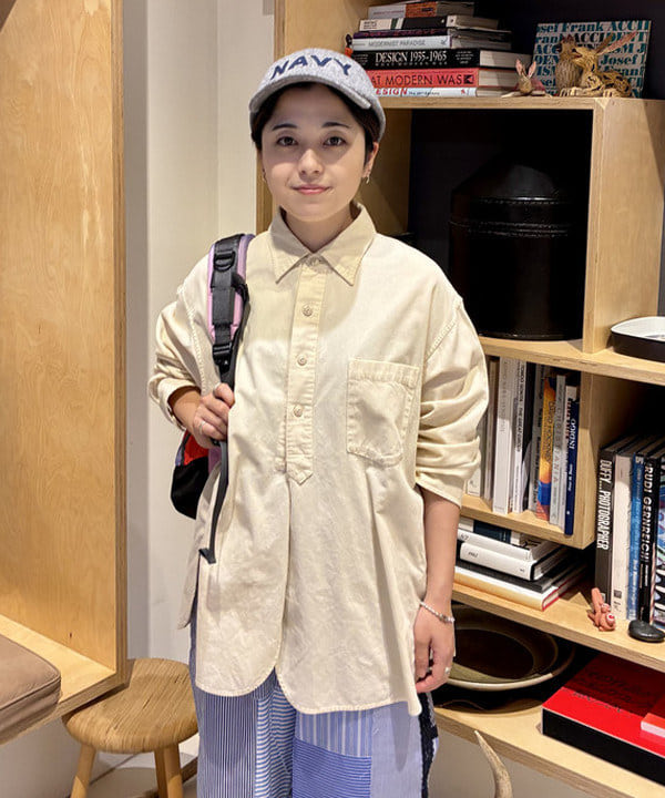 吉野 多恵さんの「BEAMS WOMEN｜コード ワーク シャツ」を使ったコーディネート