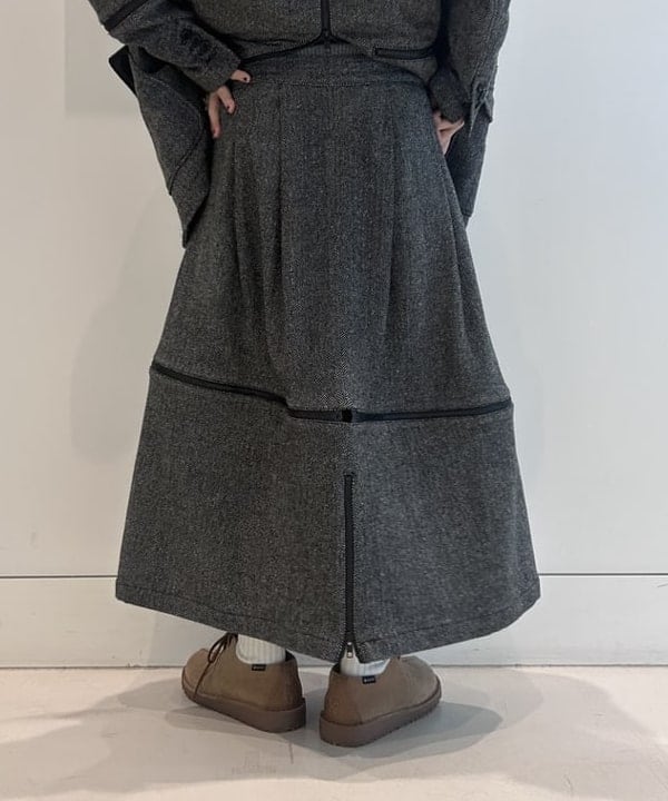 清水 彩乃さんの「BEAMS WOMEN｜ボール シルバー ネックレス」を使ったコーディネート