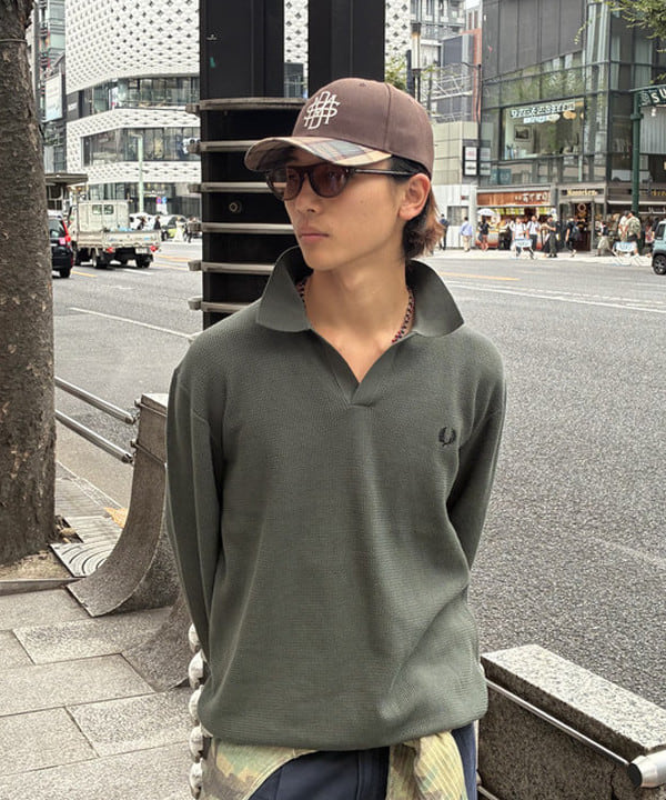 照田 拓史さんの「BEAMS WOMEN｜BEAMS｜【別注】FRED PERRY / Skipper Knit Long Sleeve Polo Shirt」を使ったコーディネート