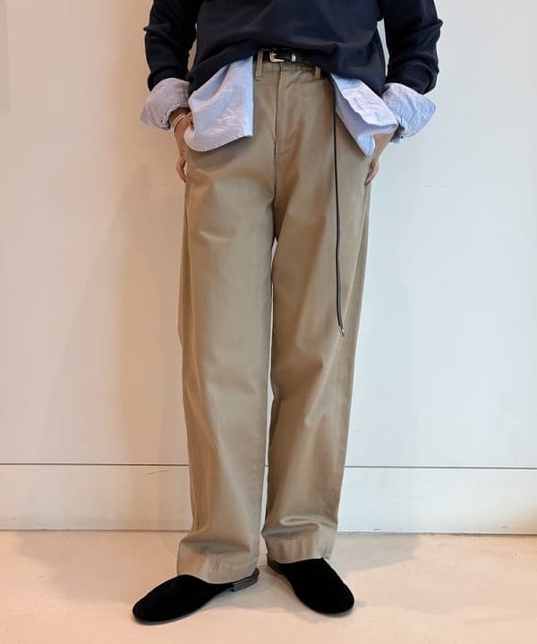 ミナミマリコさんの「BEAMS WOMEN｜ヘム ドロー ストリング タートル」を使ったコーディネート
