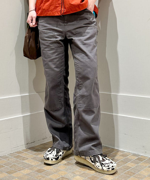 イシイ サオリさんの「BEAMS WOMEN｜ツートーン アノラック」を使ったコーディネート