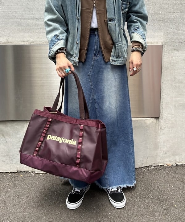 りかちょび/岸本梨佳さんの「BEAMS WOMEN｜【別注】SCREEN STARS / フルジップ パーカー」を使ったコーディネート