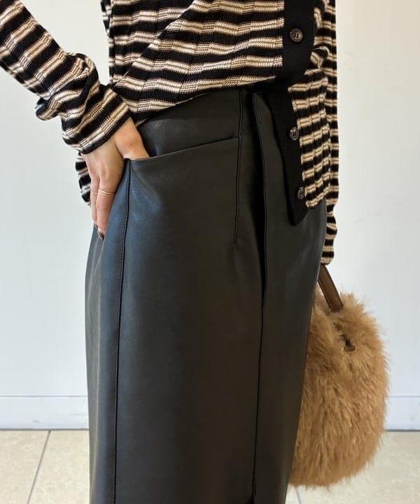 SAKAIさんの「BEAMS WOMEN｜【別注】BATONER &times; Demi-Luxe BEAMS / ポロ ボーダー カーディガン」を使ったコーディネート